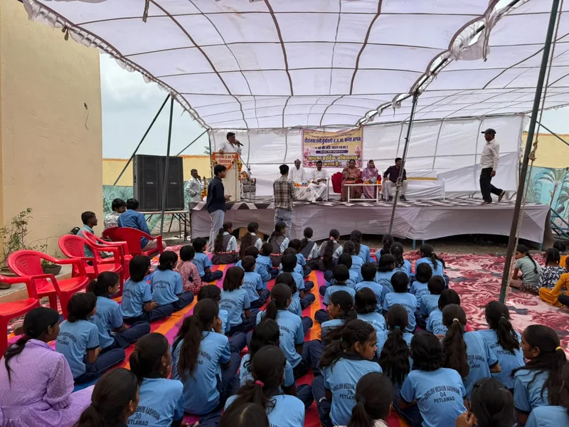 जनजातीय बालिकाओं को मिला आधुनिक शिक्षा एवं आवास का नया परिसर