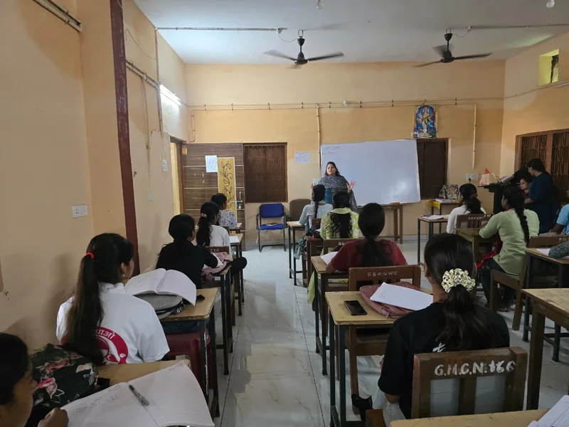 "बेटी बचाओ बेटी पढ़ाओ" अंतर्गत निःशुल्क महिला सशक्त वाहिनी कक्षाओं का हुआ शुभारंभ